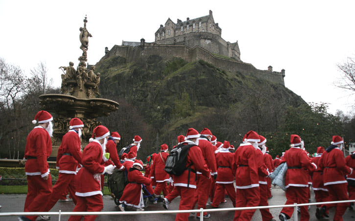 edinburgh santa fun run