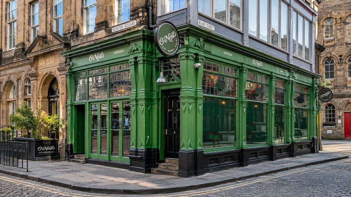 O’Neill’s pub at Hunter Square in Edinburgh